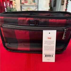 Lug Parasail—NWT- Buffalo Check Red